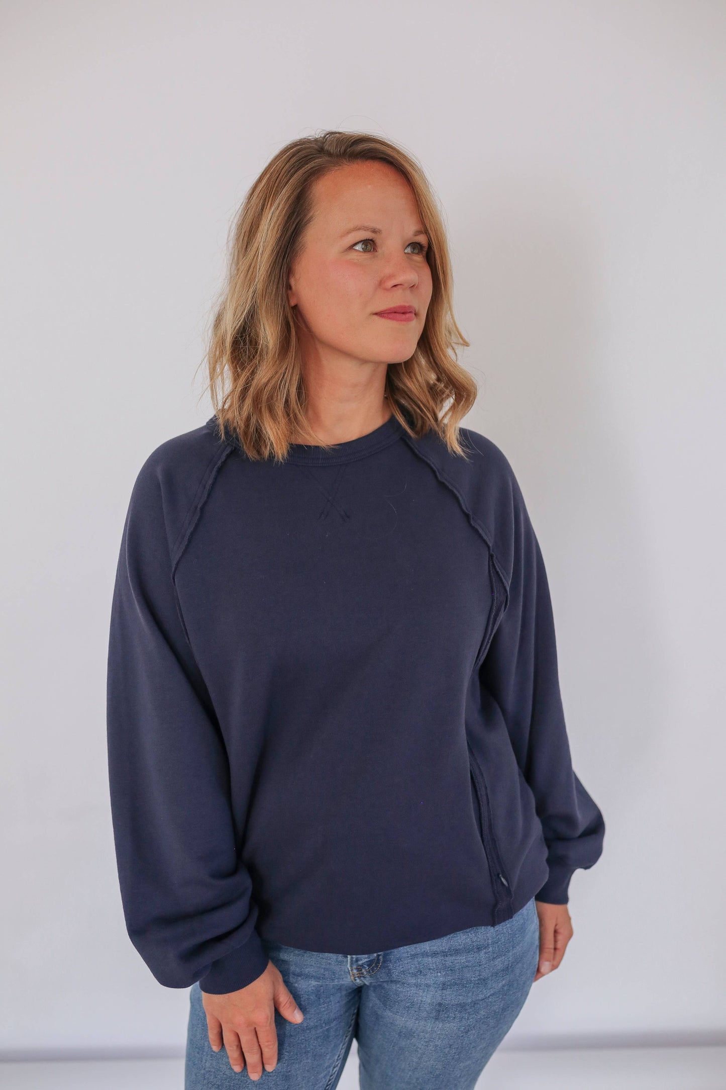 Big Hug Vertical Zip Breastfeeding Crewneck