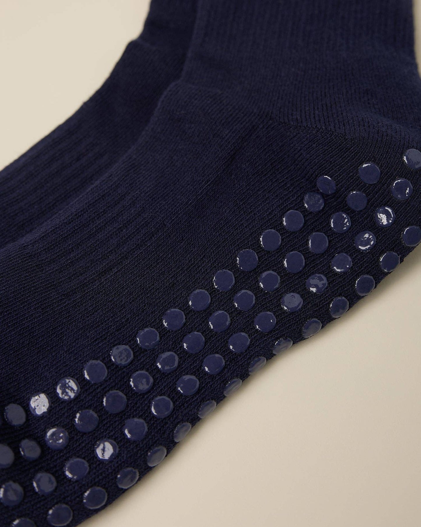 Non-Slip Ruffle Ankle Socks