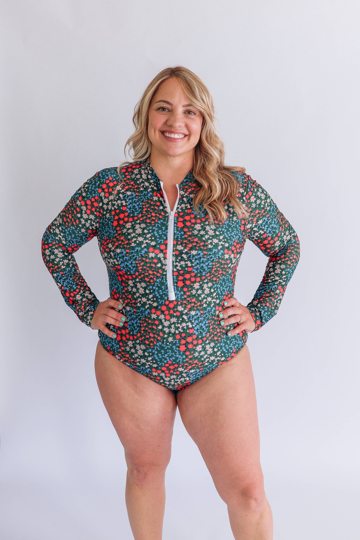 Long Sleeve One Piece Zip Up Breastfeeding Swimsuit 2026