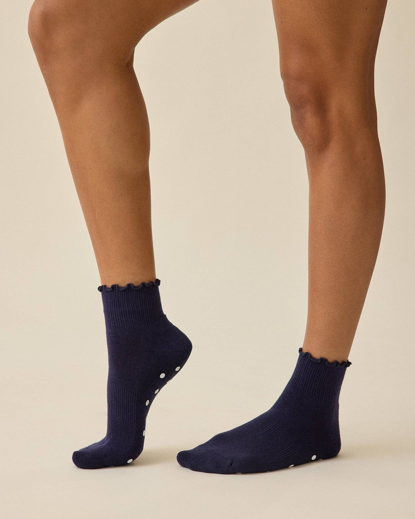 Non-Slip Ruffle Ankle Socks